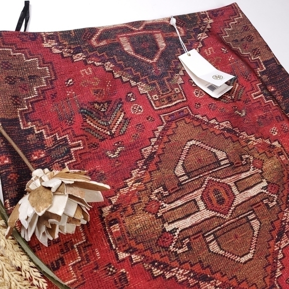 New Tory Burch Silk Wool Aztec Print Skirt Sz 10 - Picture 3 of 12